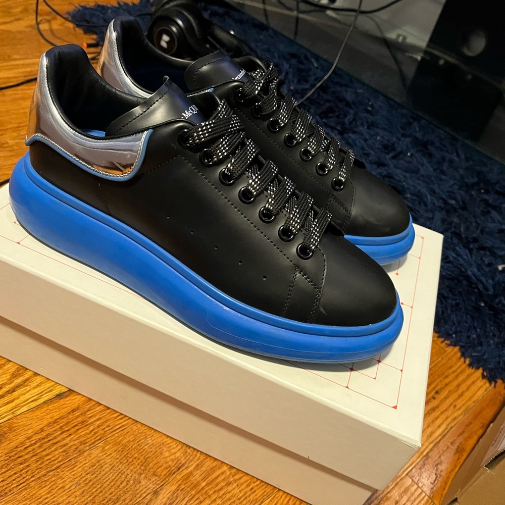 Alexander Mcqueens